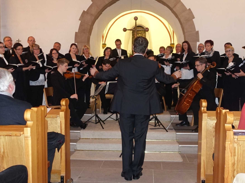 Starker Beifall für Chor und Streichquartett