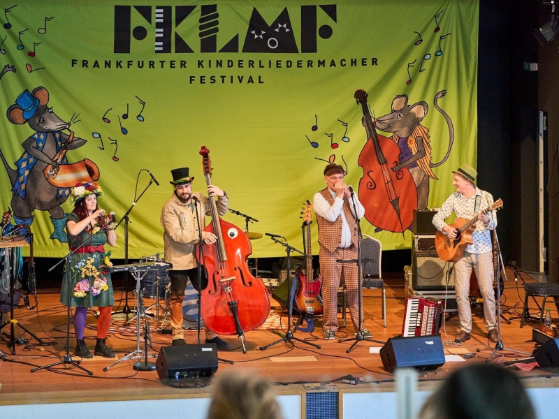 Festival der Kinderliedermacher in Nassau: Daddelpause eingelegt und tolle Musik gemacht